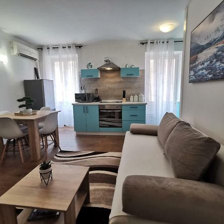 A Charming One-Bedroom Apartment In The Heart Of 'Rovinj' Экстерьер фото