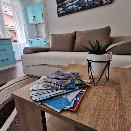 A Charming One-Bedroom Apartment In The Heart Of 'Rovinj' Экстерьер фото
